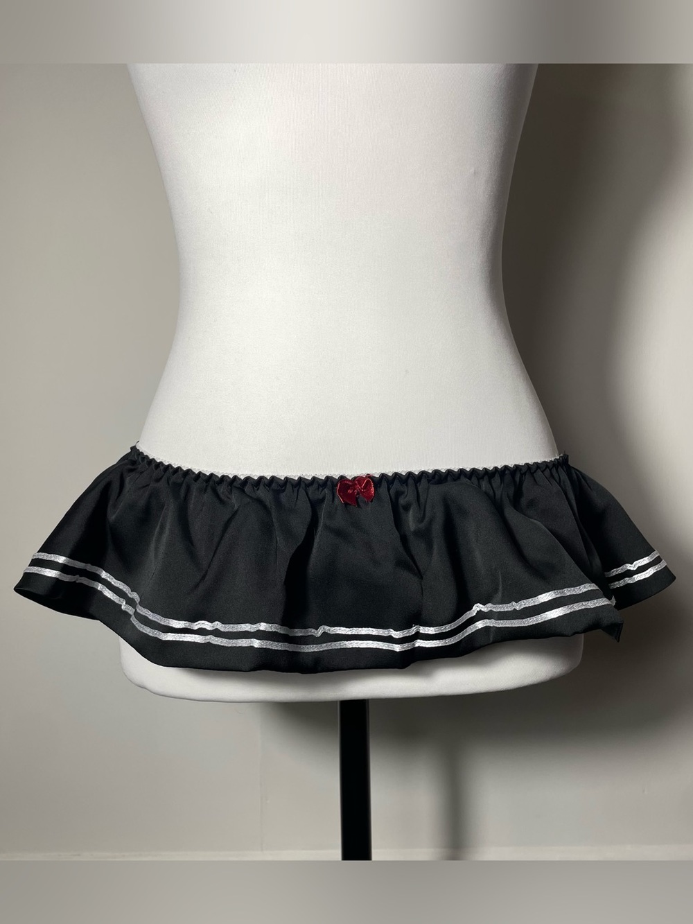 Romwe Black White Stripes Red Bow Micro Skirt Belt